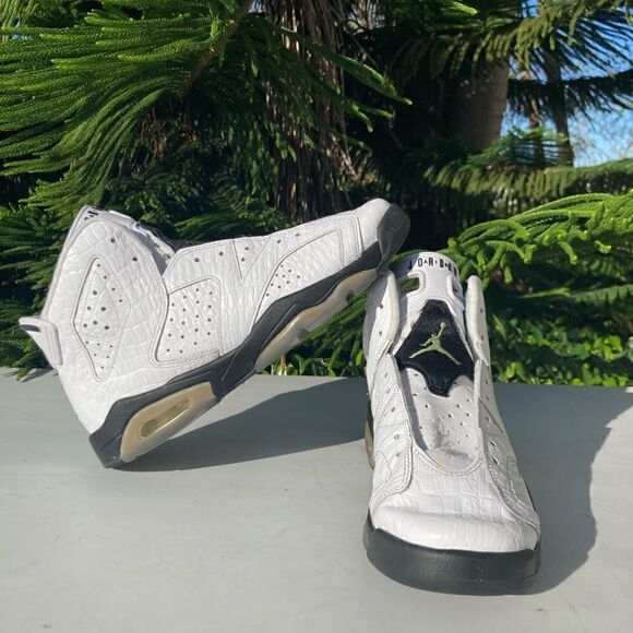 Jordan 6 Retro White and Black Alligator Shoes Boys Size: 7Y - Picture 1 of 8